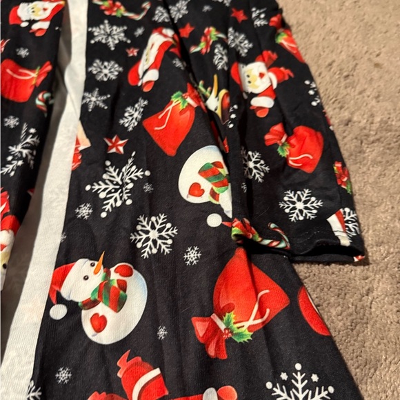 OUGES Festive Holiday Robe - Picture 3 of 5
